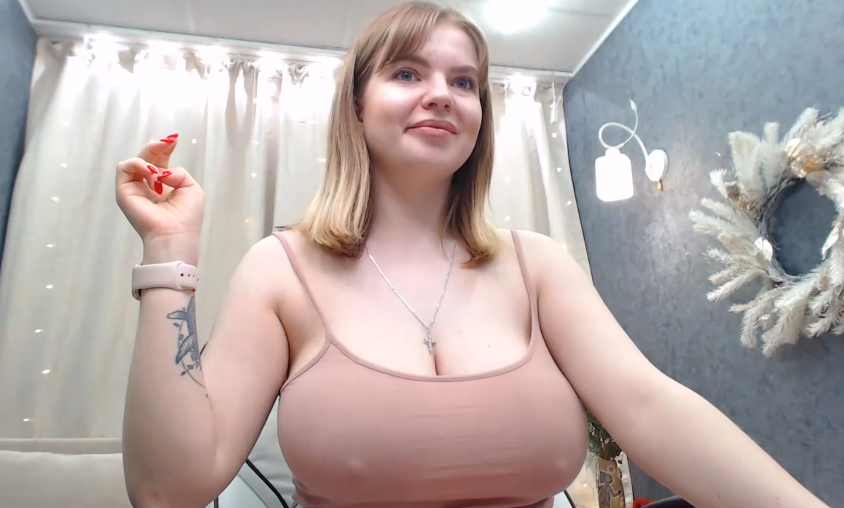 huge tits cam teen